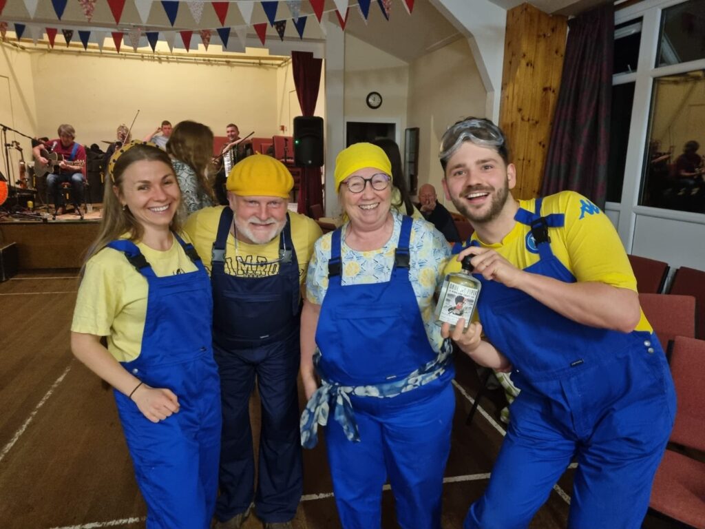 the fancy dress winners were the Robertson family as the Minions