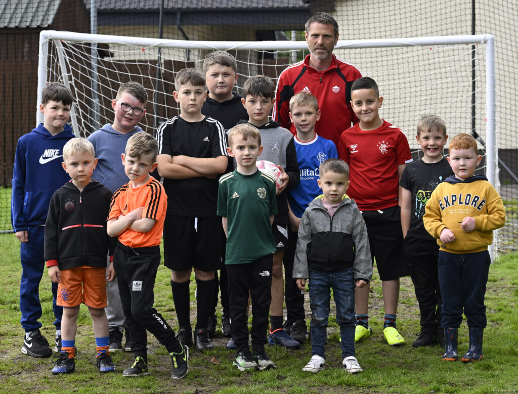 Quite a few Lochyside yougsters took advantage of the chance to gain football skills with Richard Hastings. Photograph: Iain Ferguson, alba.photos.