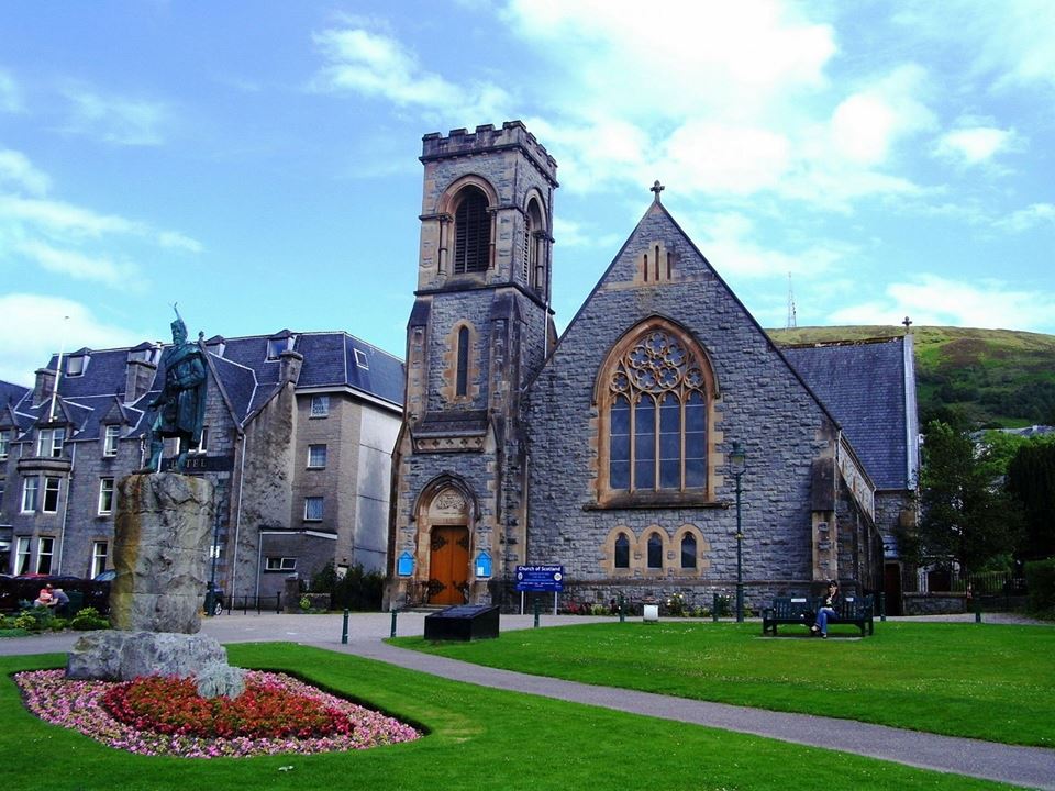 Fort William Kilmallie Church of Scotland, pictured, is now without a minister following the departure after six years of the Rev Richard Baxter. NO F08 Fort William church
