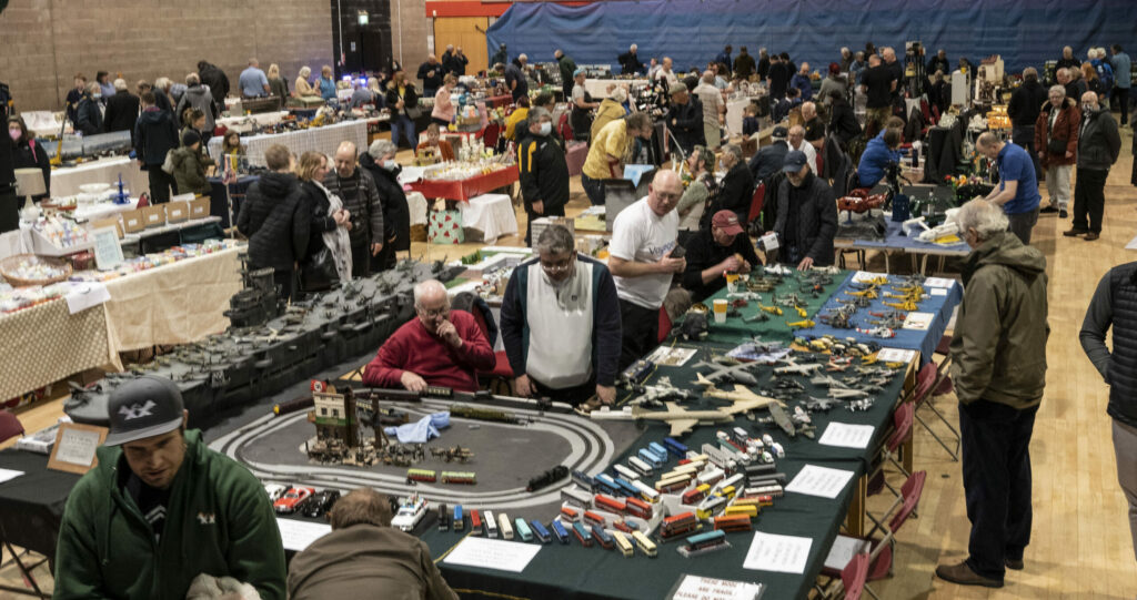 A packed Nevis Centre as people browse the many stalls. Photograph: Iain Ferguson, alba.photos NO F18 Model show 07