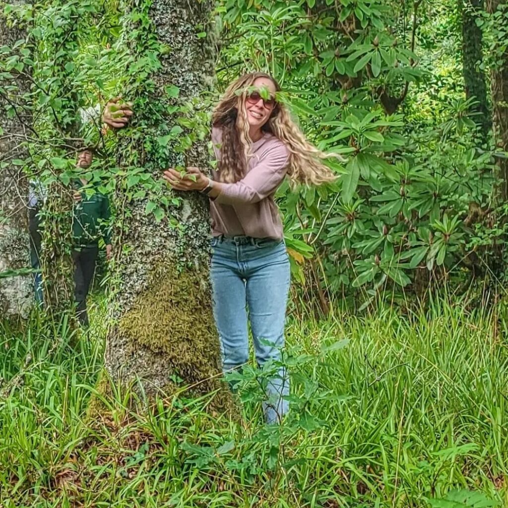 first-ever-scottish-tree-hugging-championships-held-on-morvern-the