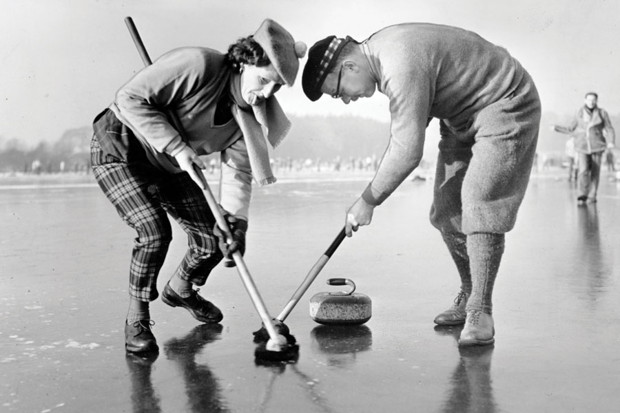 Curling at Loch Leven
