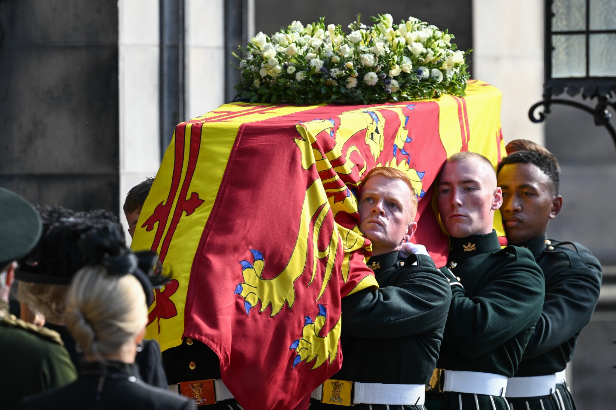 The Crown of Scotland With Queen For The Final Time The Scots Magazine