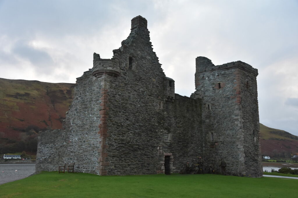 Access to be restricted during survey at Lochranza Castle