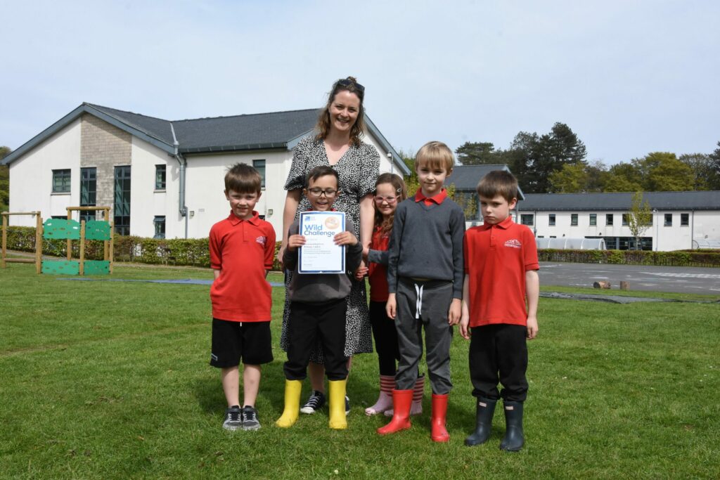 Wild challenges win Lamlash pupils bronze award