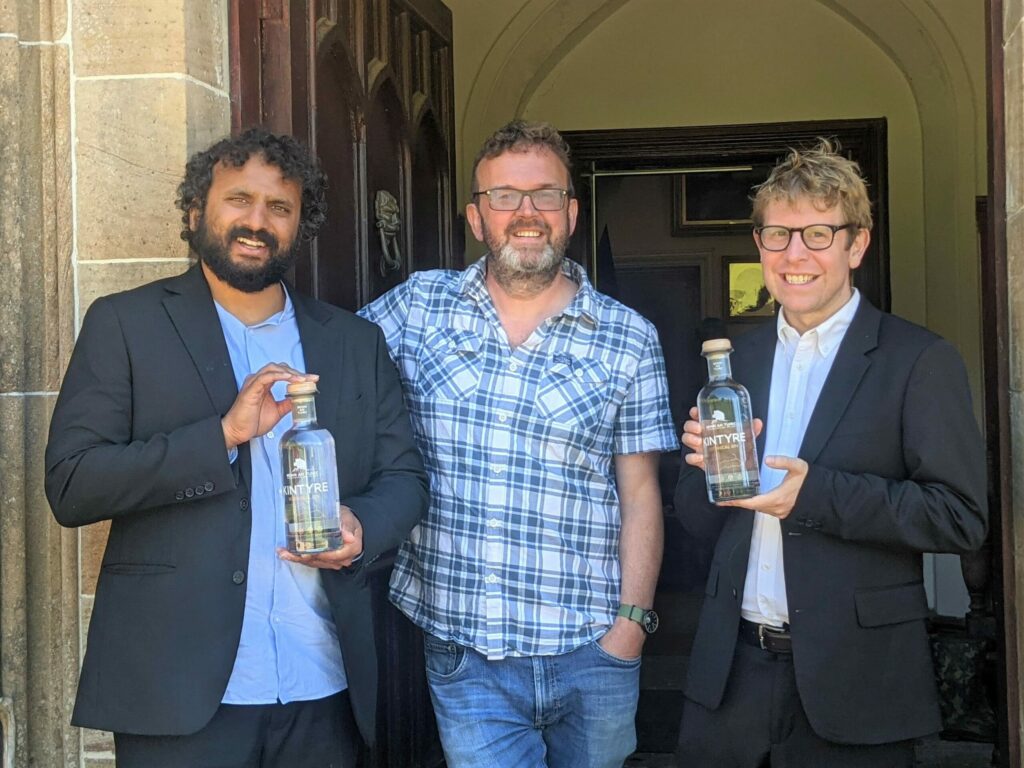 Barrel of laughs as TV comedians visit Kintyre