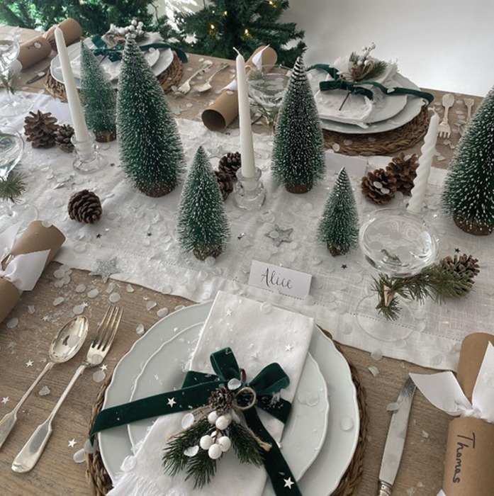 A lovely Christmas table setting