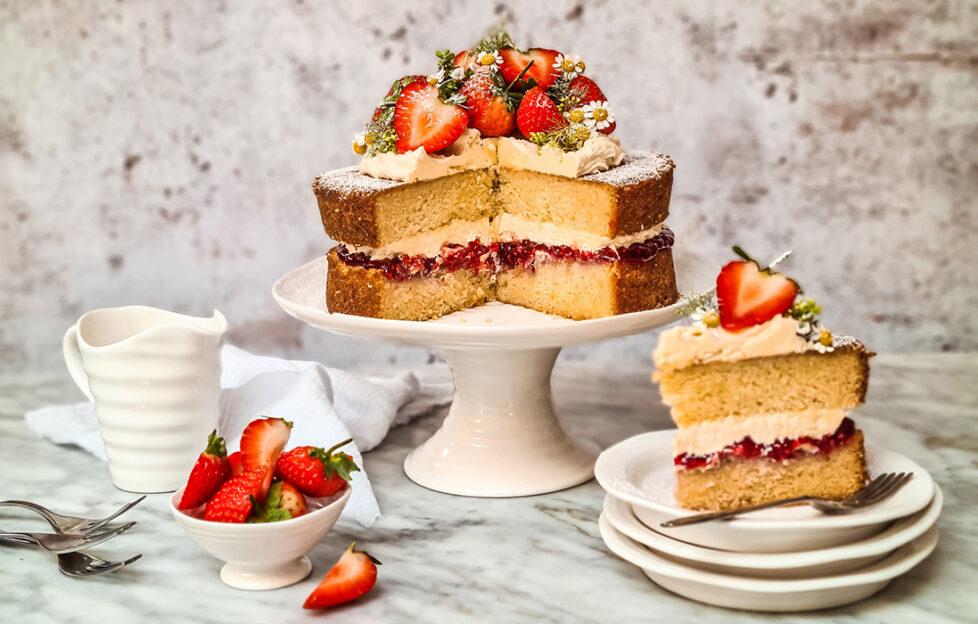 Horlicks Vegan Victoria Sponge