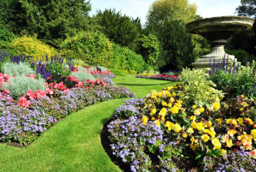 Formal garden Pic: Shutterstock