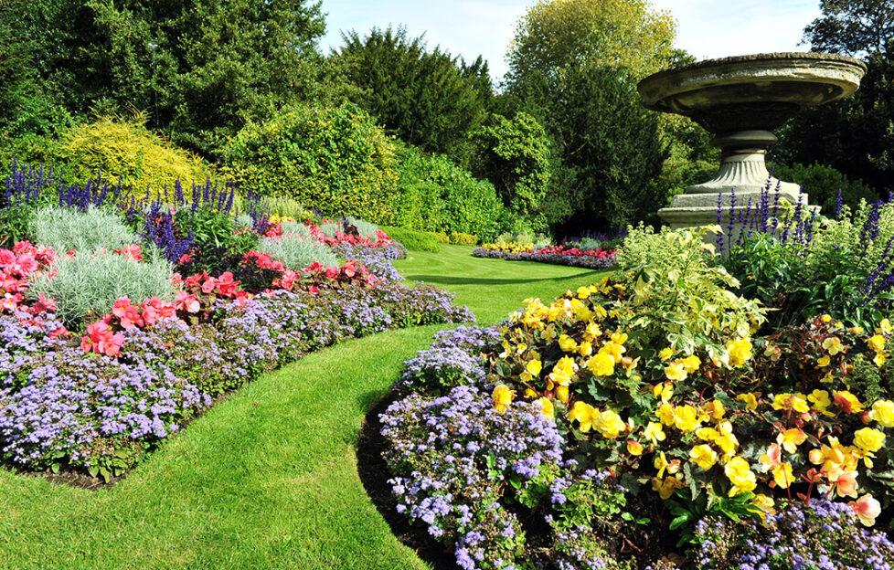 Formal garden Pic: Shutterstock