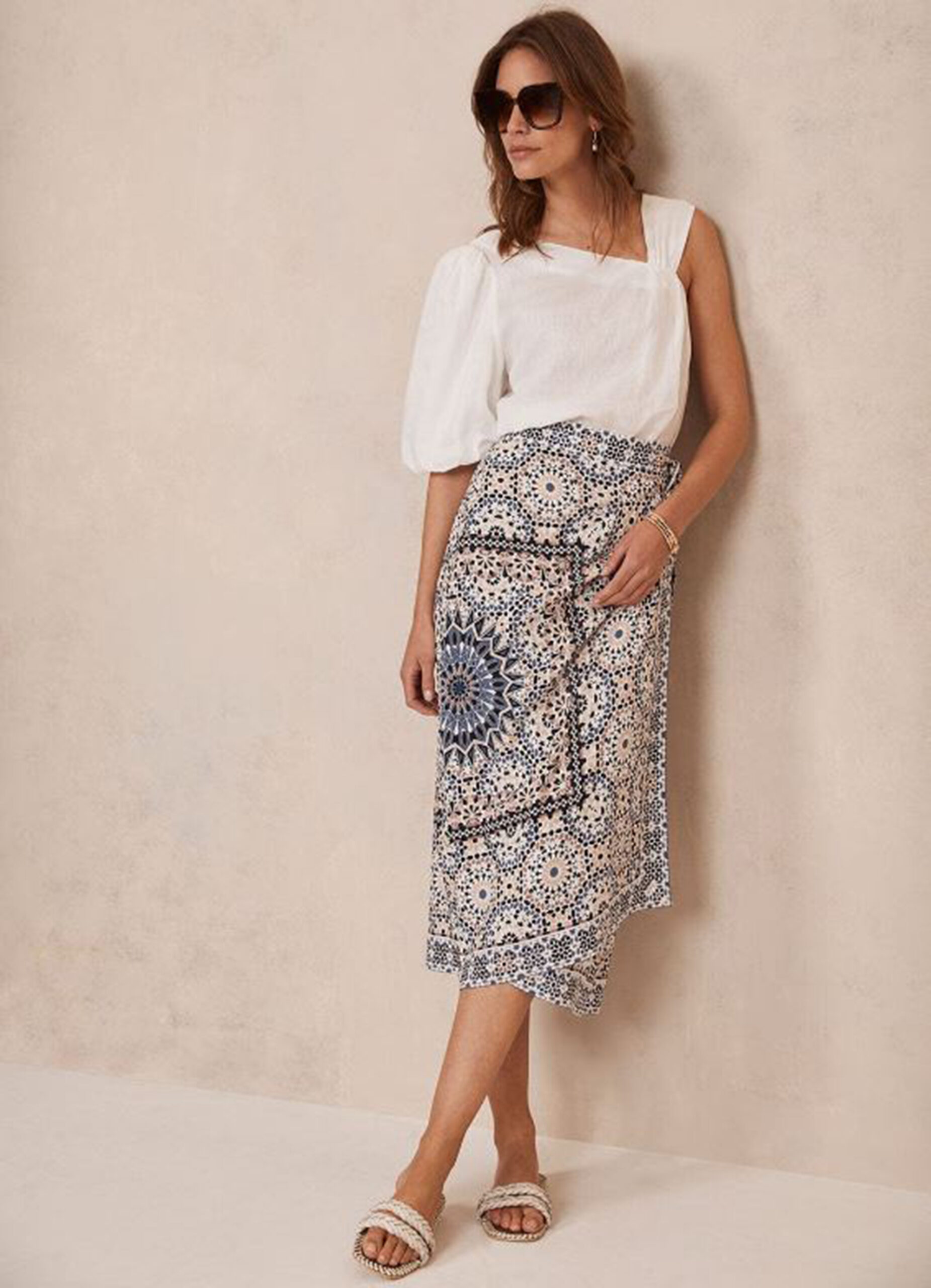 10 Beautiful Sarong Skirts My Weekly 10 Beautiful Sarong Skirts My Weekly