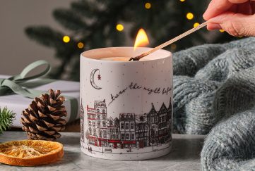 Santa's Sleigh Luxury Scented Christmas Candle