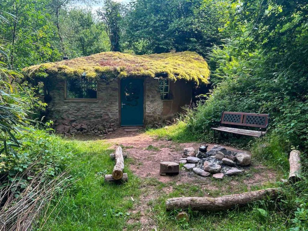 Magical Woodland Hideaway, Carmarthenshire, Wales, Earth Home