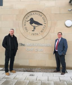 Barry Colville, managing director of McKinven and Colville Ltd, left, and club caption William Livingston, right.